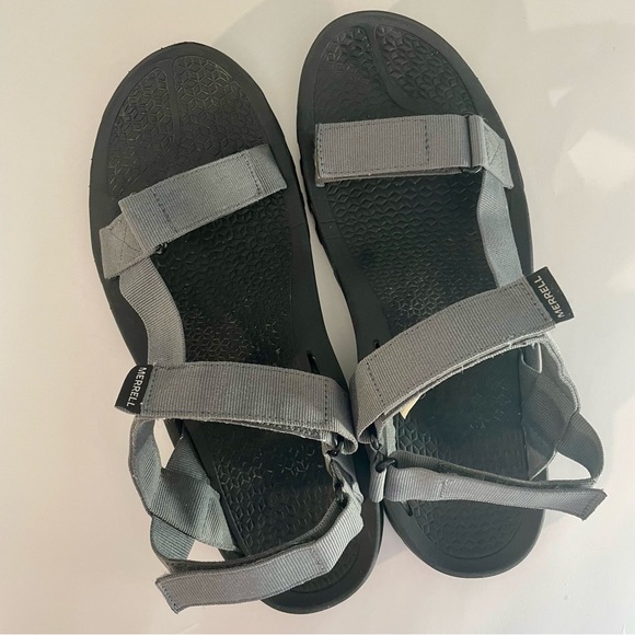 Merrell Breakwater Strap Sandals - Picture 2 of 7